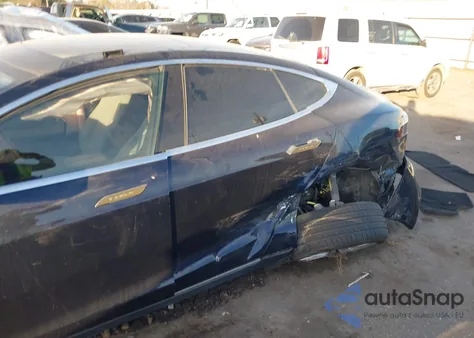 2015 Tesla Model S 70D/85D/P85D из США, поврежденный, VIN 5YJSA1H29FFP75974